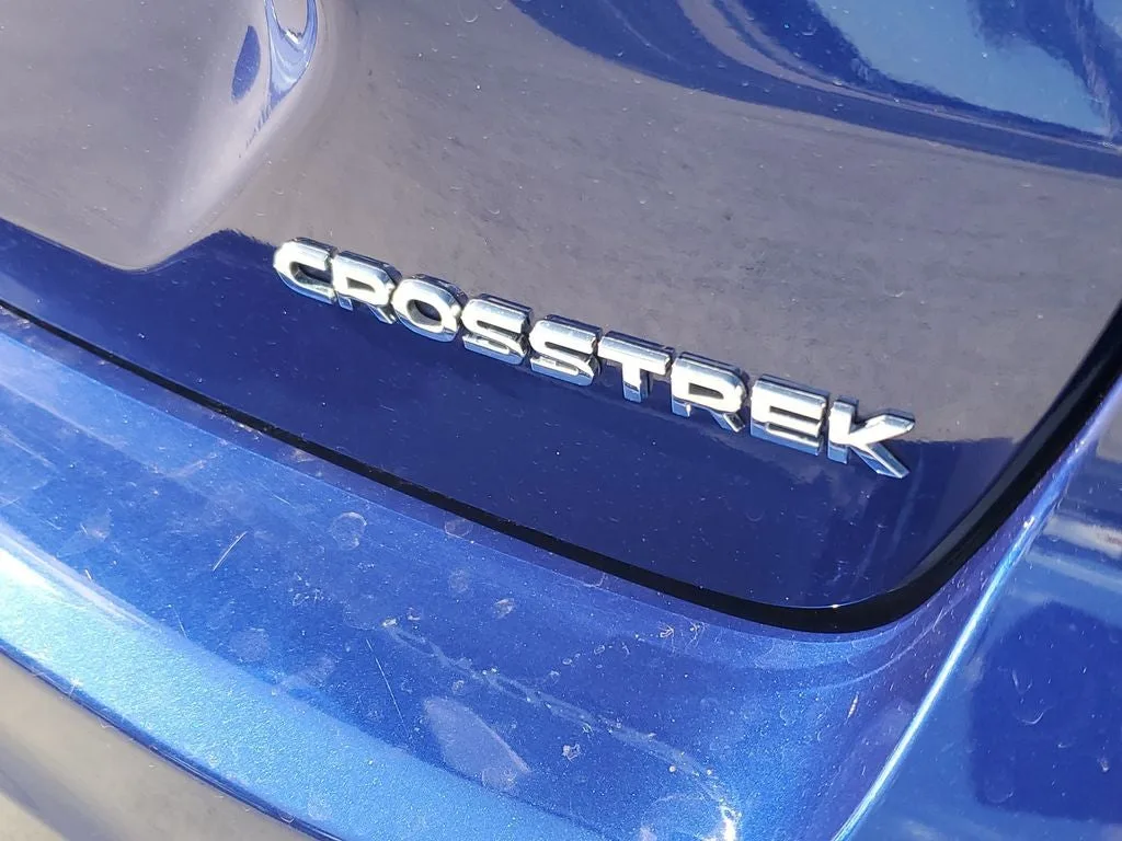 2024 Subaru Crosstrek Premium photo 8