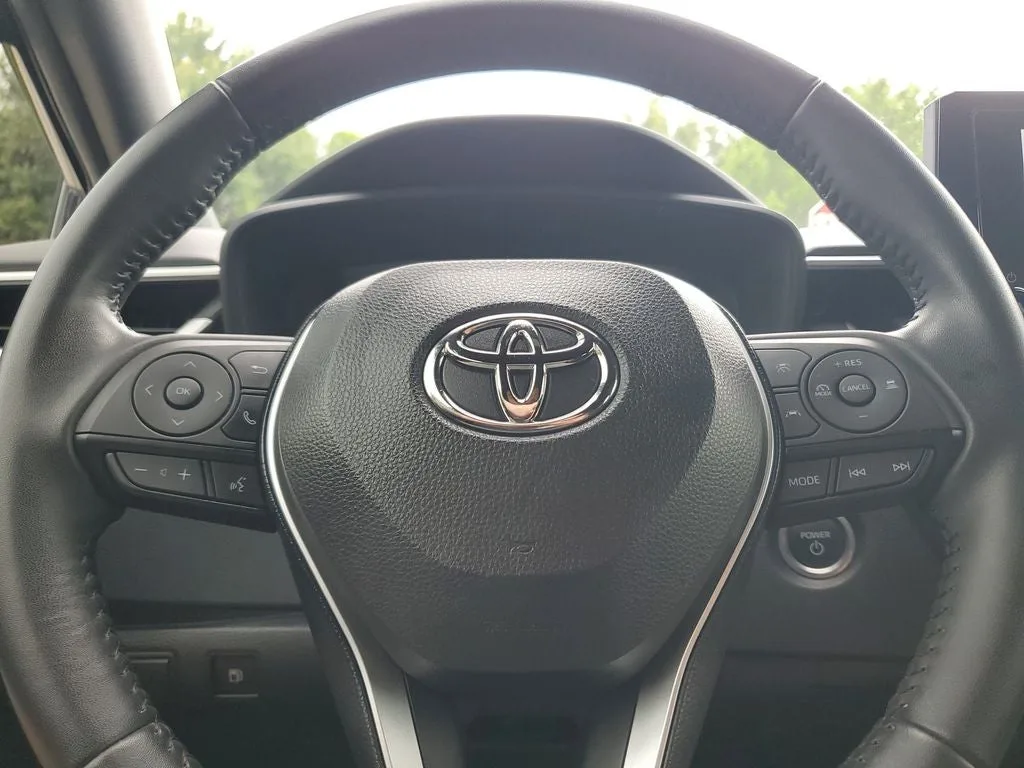 2024 Toyota Corolla Hybrid SE photo 21