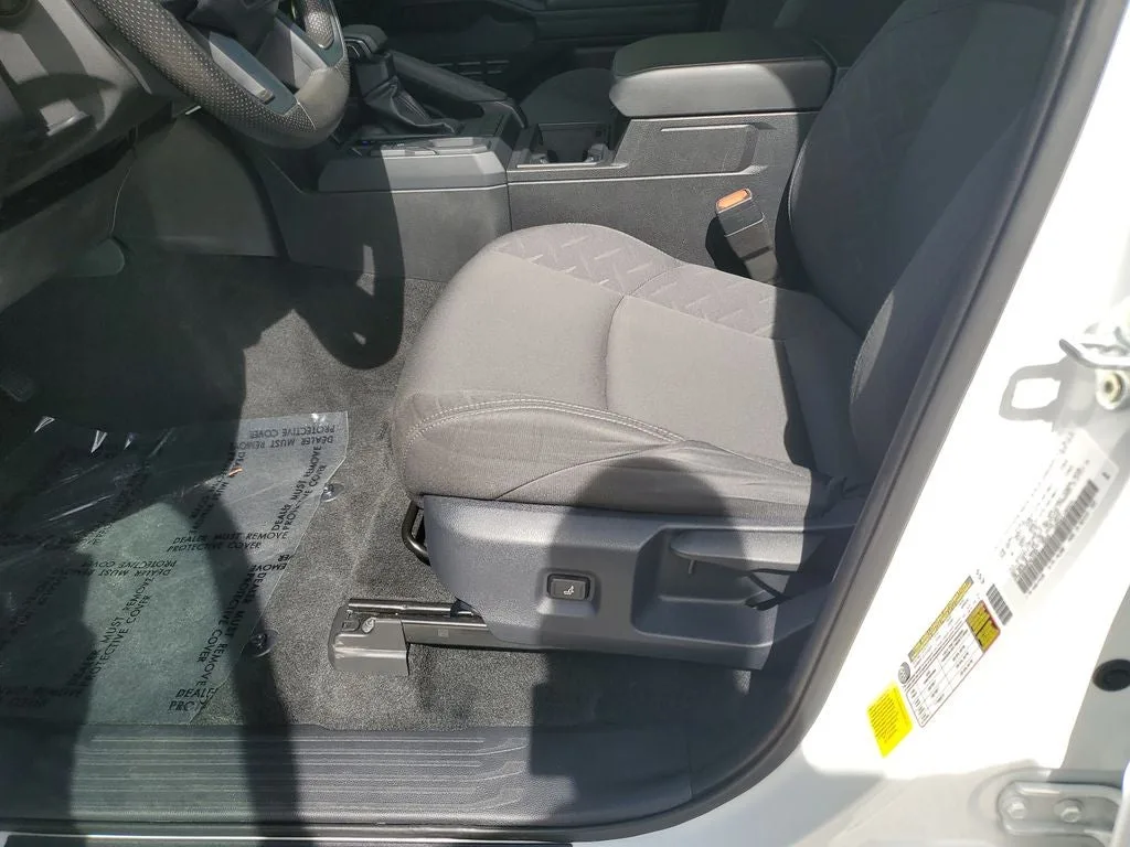 2024 Toyota Tacoma SR photo 18