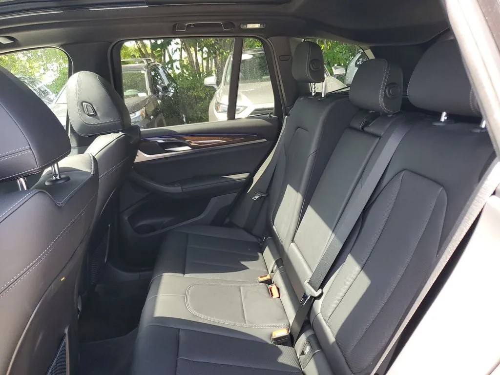 2022 BMW X3 sDrive30i photo 13