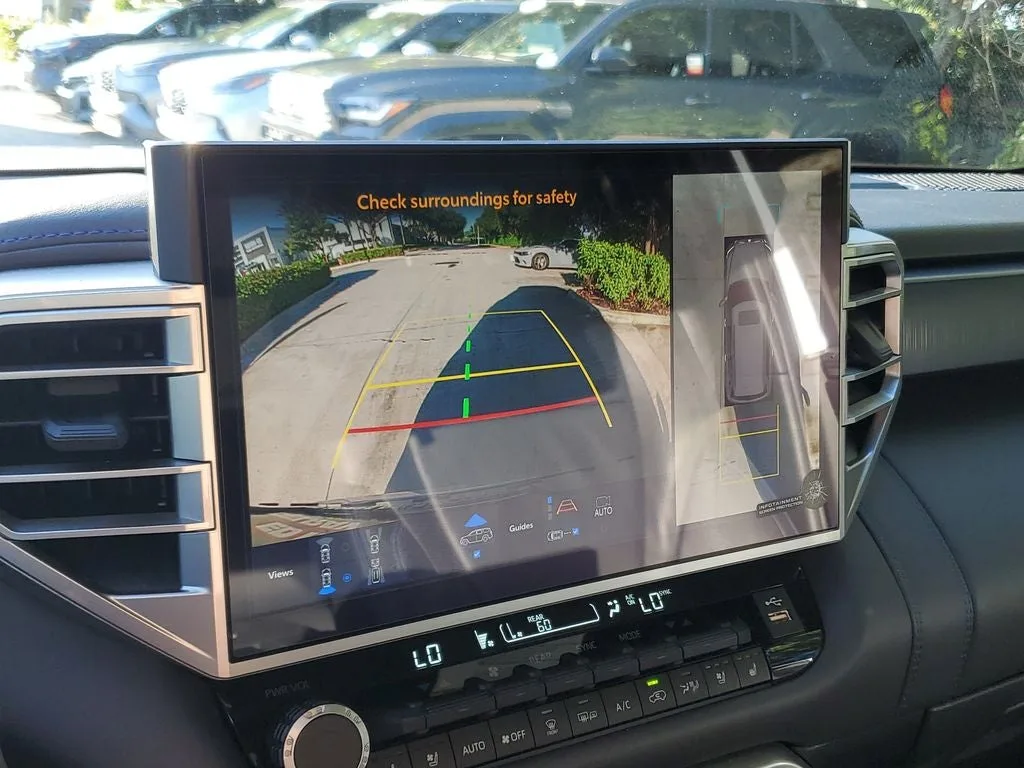 2025 Toyota Sequoia Platinum photo 23