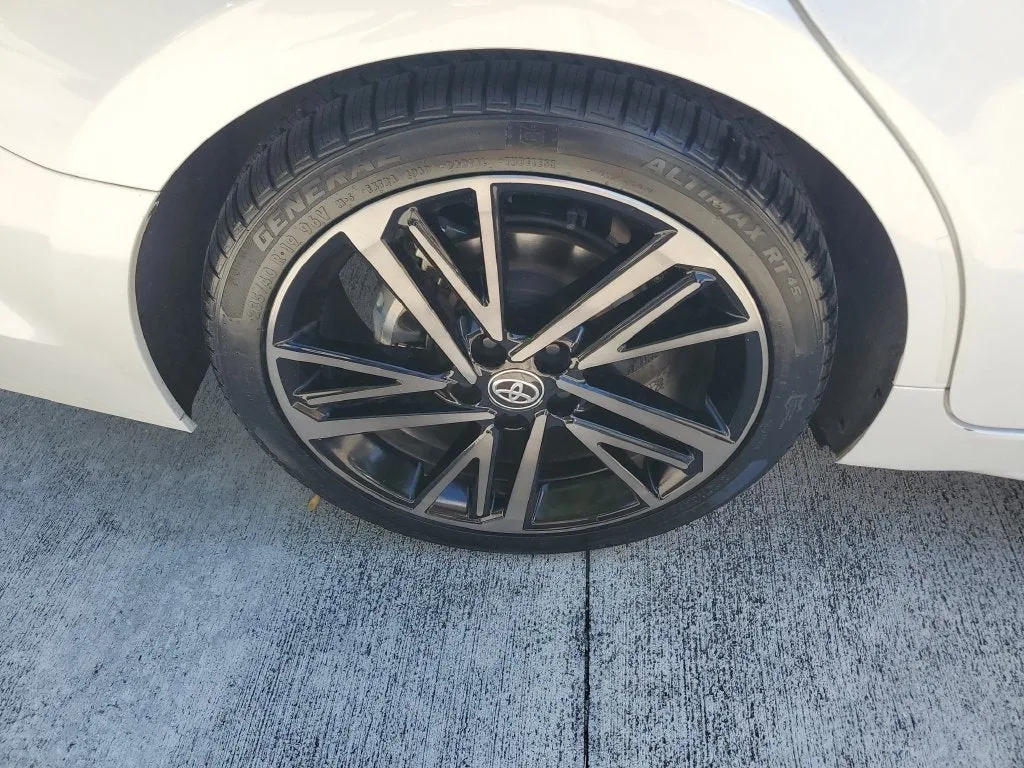 2025 Toyota Camry XSE photo 7