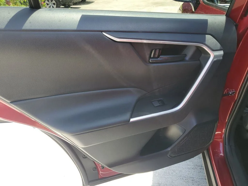 2024 Toyota RAV4 LE photo 11