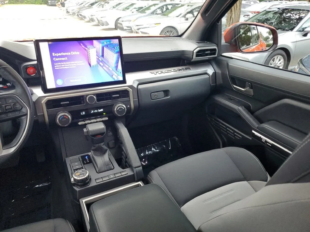 2024 Toyota Tacoma TRD Off-Road photo 16