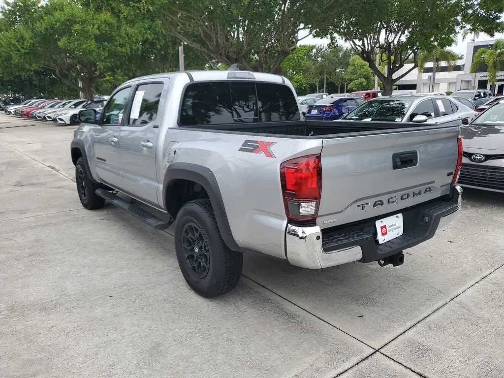 2023 Toyota Tacoma SR5 V6 photo 6