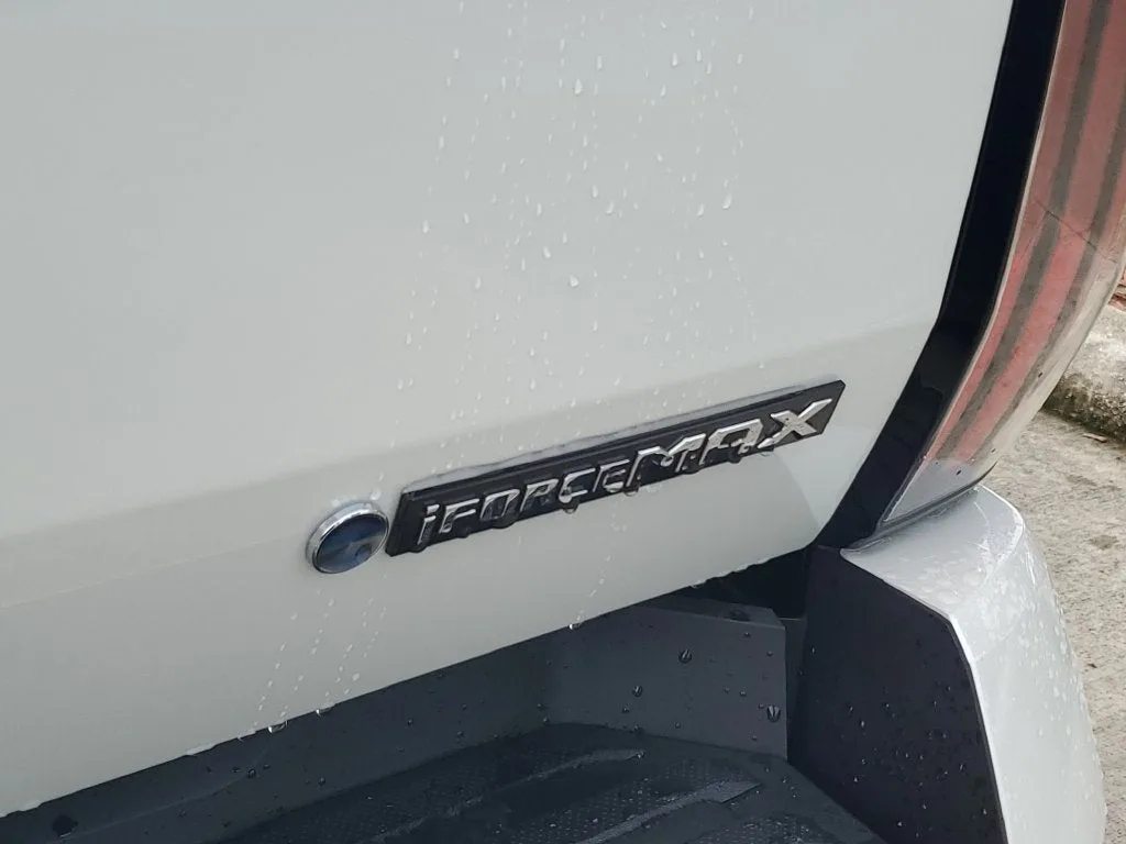 2025 Toyota Tundra Hybrid Platinum photo 9