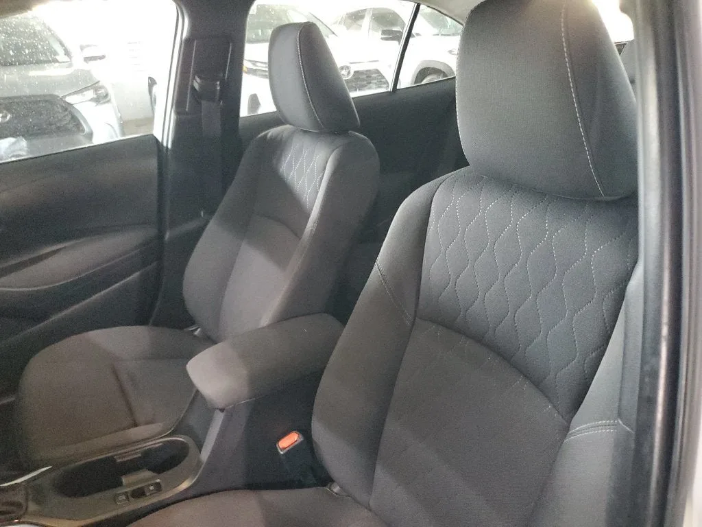 2024 Toyota Corolla LE photo 19