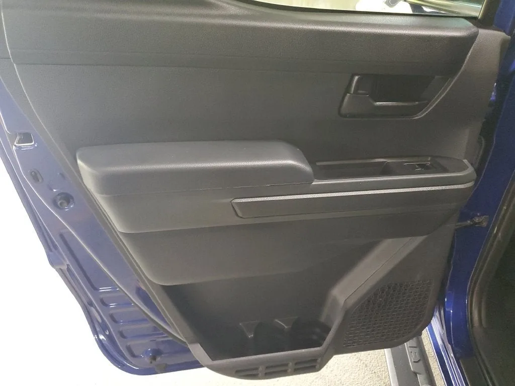 2024 Toyota Tacoma SR5 photo 11