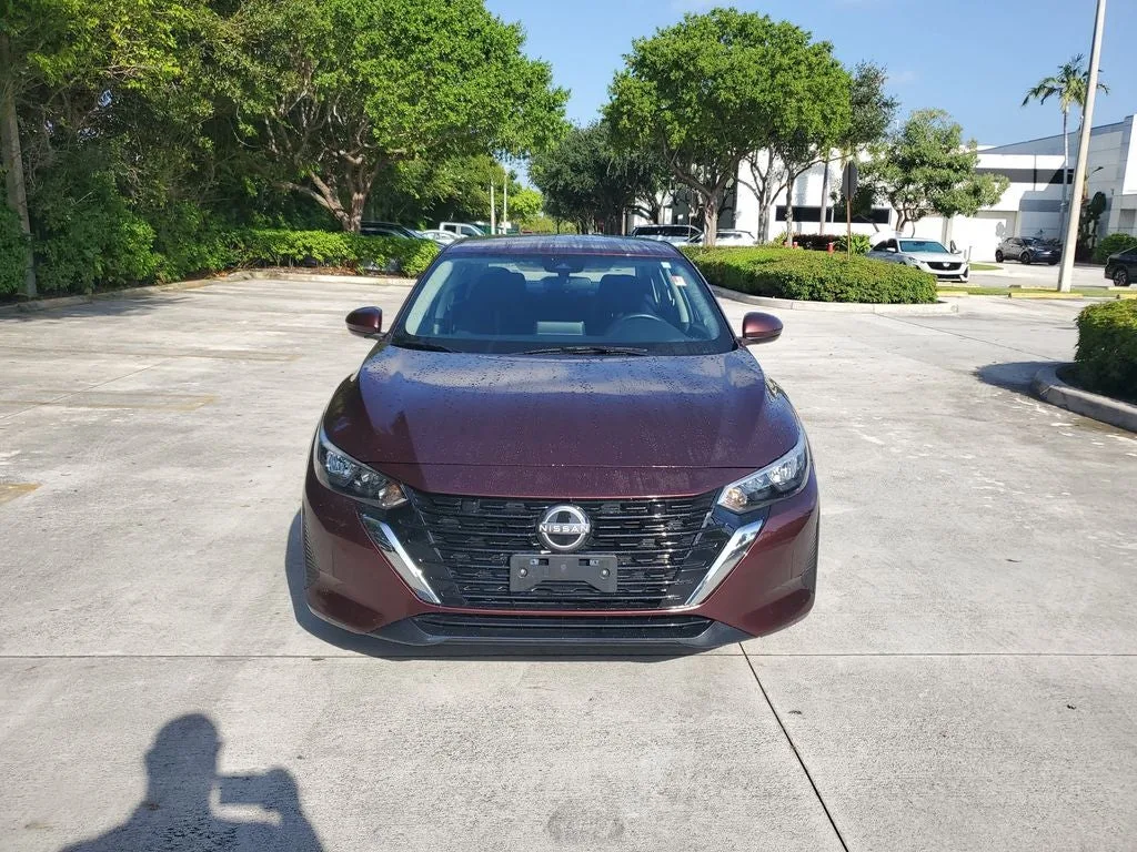 2024 Nissan Sentra SV photo 2