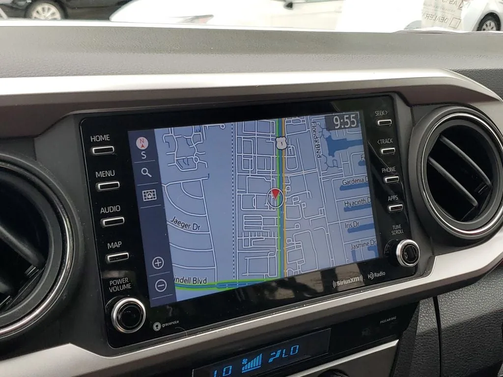 2023 Toyota Tacoma SR5 V6 photo 24