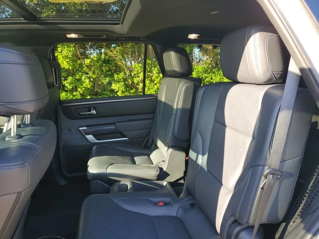 2025 Toyota Sequoia Platinum photo 10