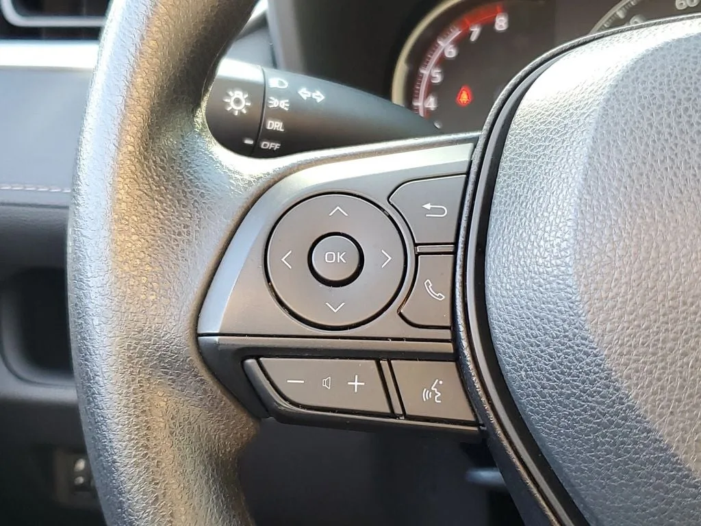 2024 Toyota RAV4 LE photo 22