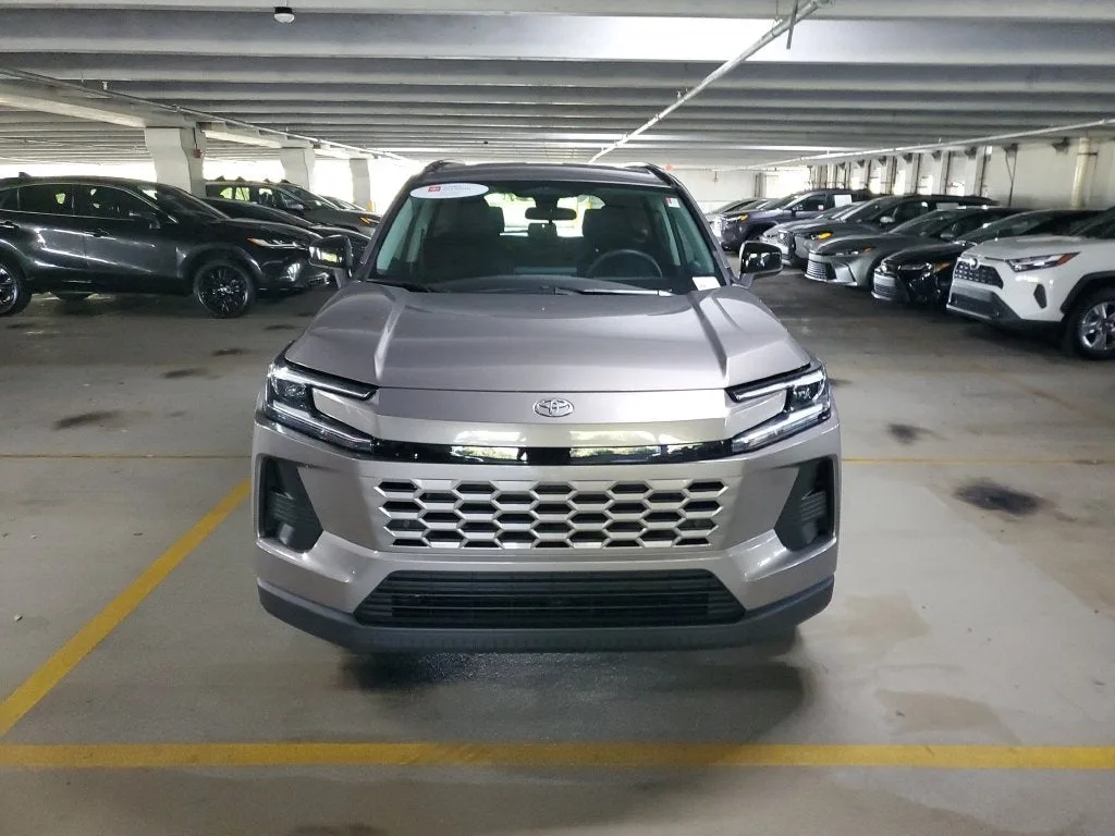 2026 Toyota RAV4 XLE Premium photo 2
