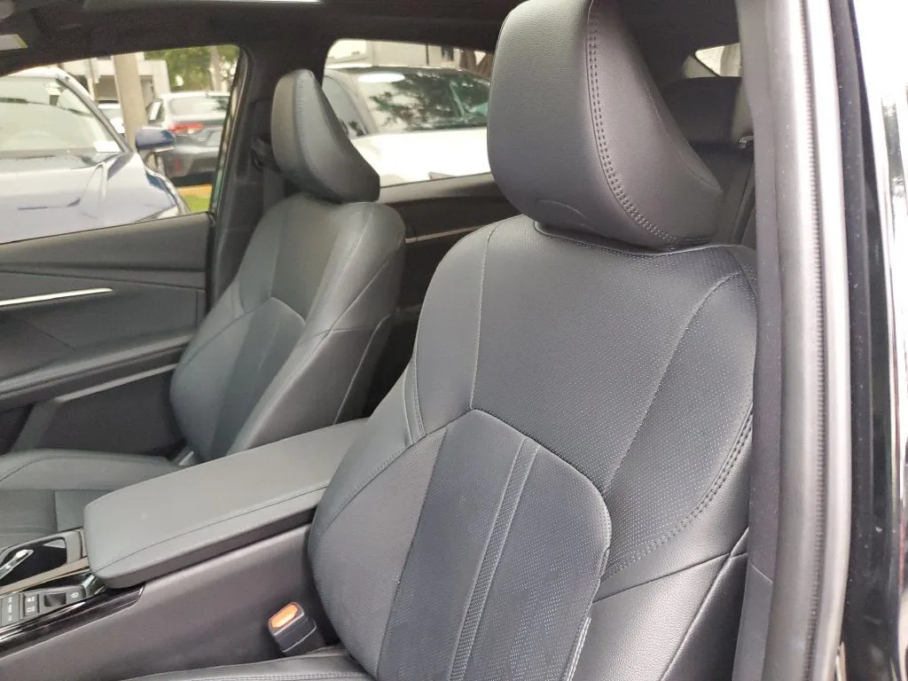 2025 Toyota Camry XSE photo 21