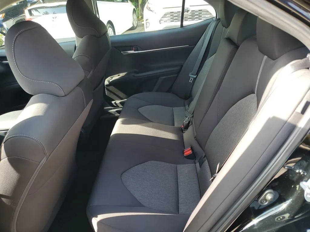 2023 Toyota Camry LE photo 11