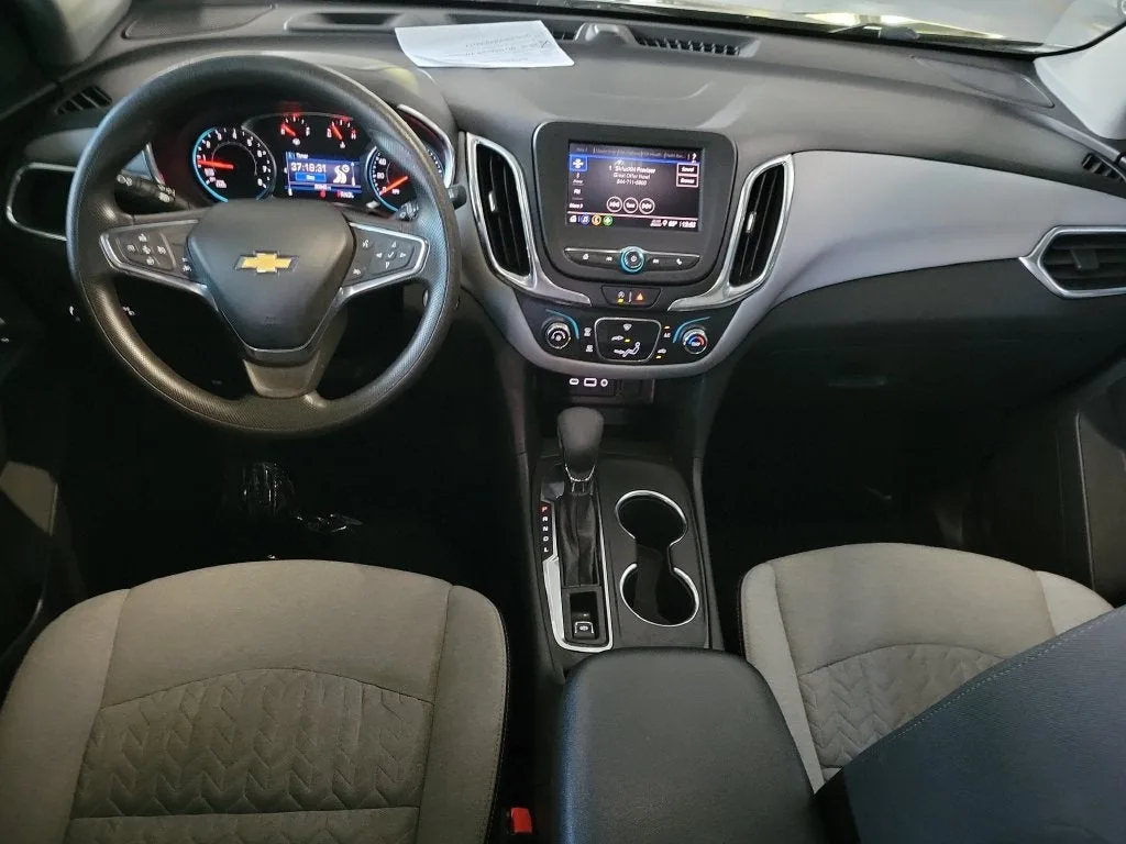 2024 Chevrolet Equinox LS photo 16