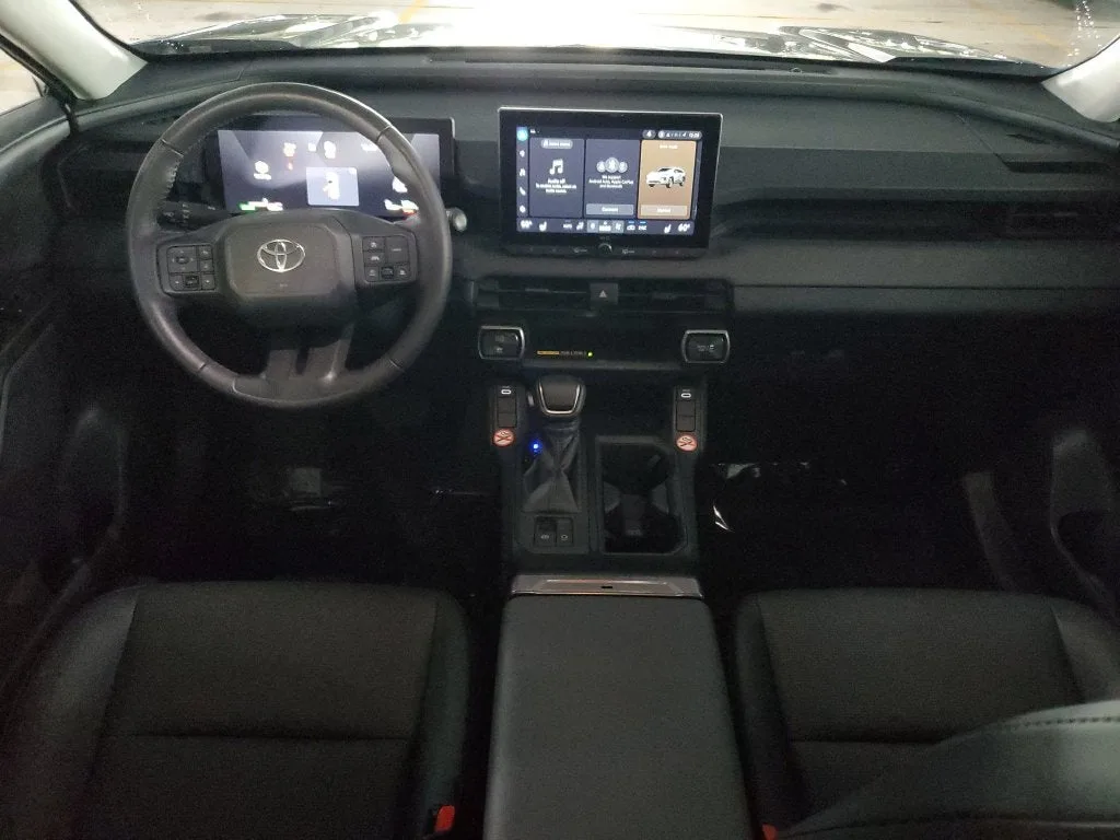 2026 Toyota RAV4 XLE Premium photo 15