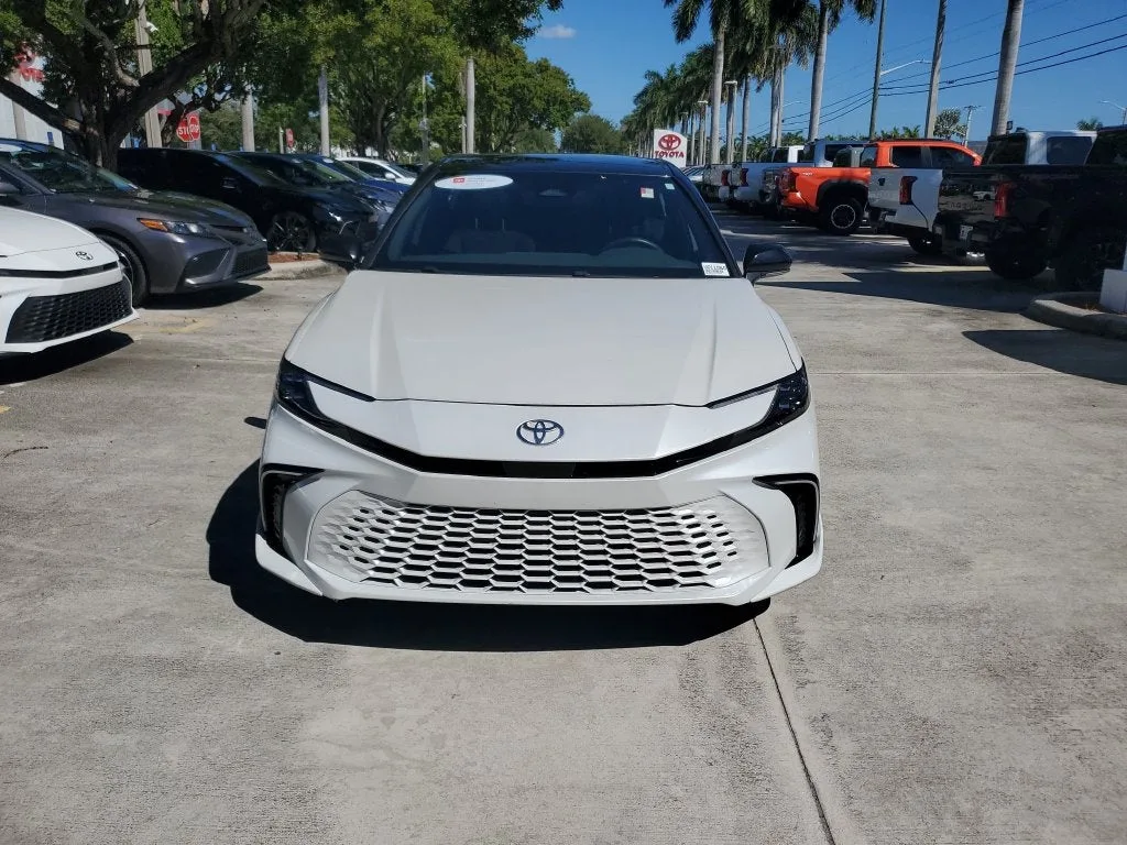 2025 Toyota Camry XSE photo 2
