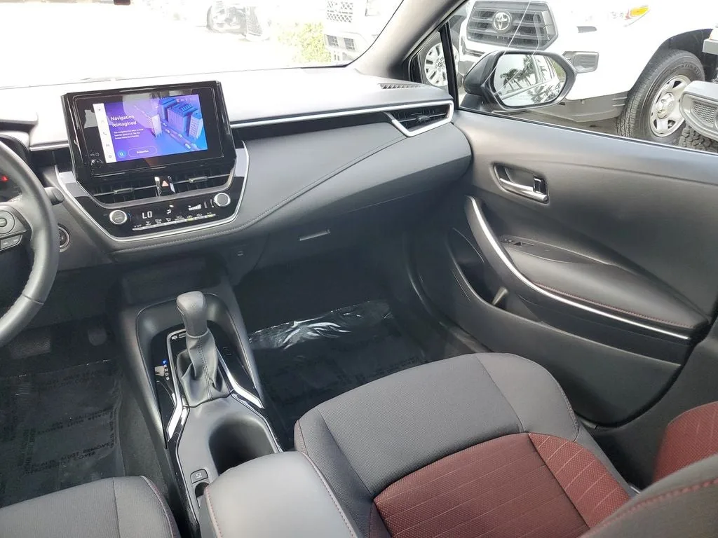 2024 Toyota Corolla SE photo 16