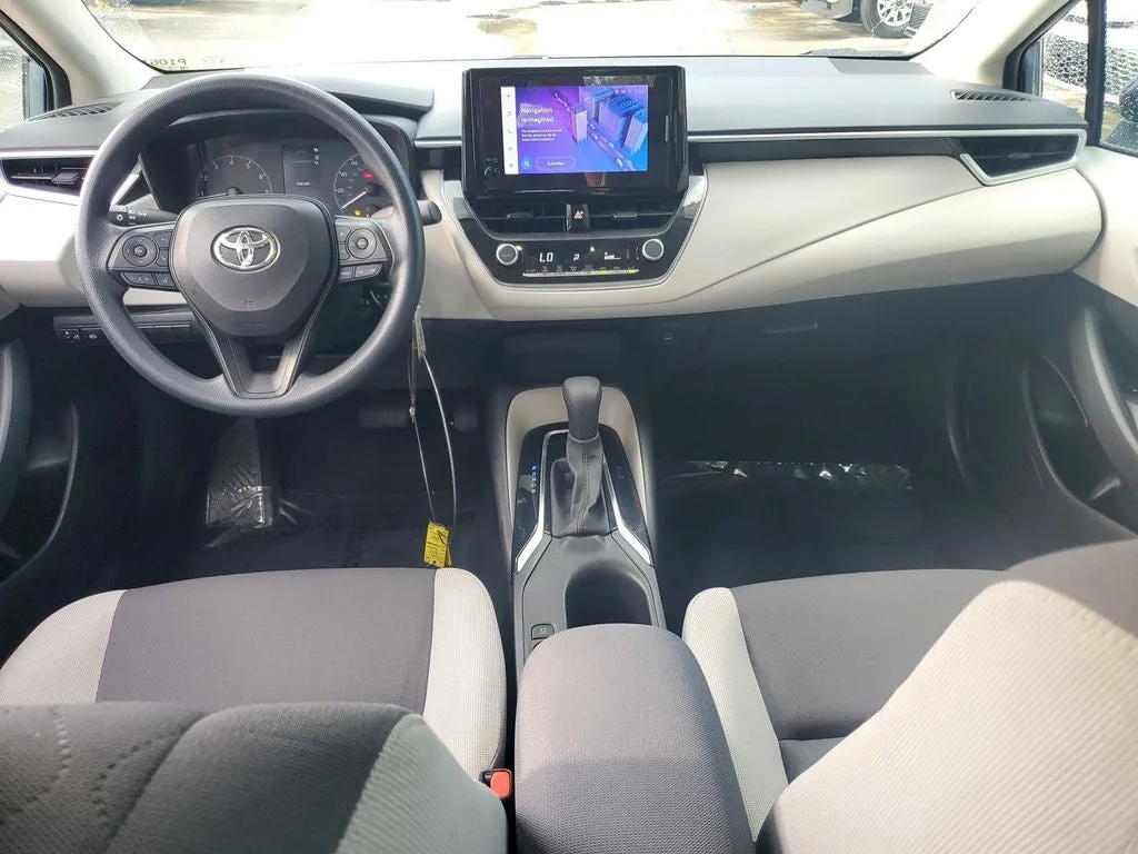 2024 Toyota Corolla LE photo 15