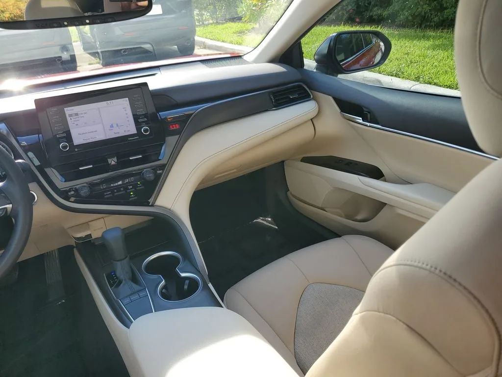 2024 Toyota Camry LE photo 14