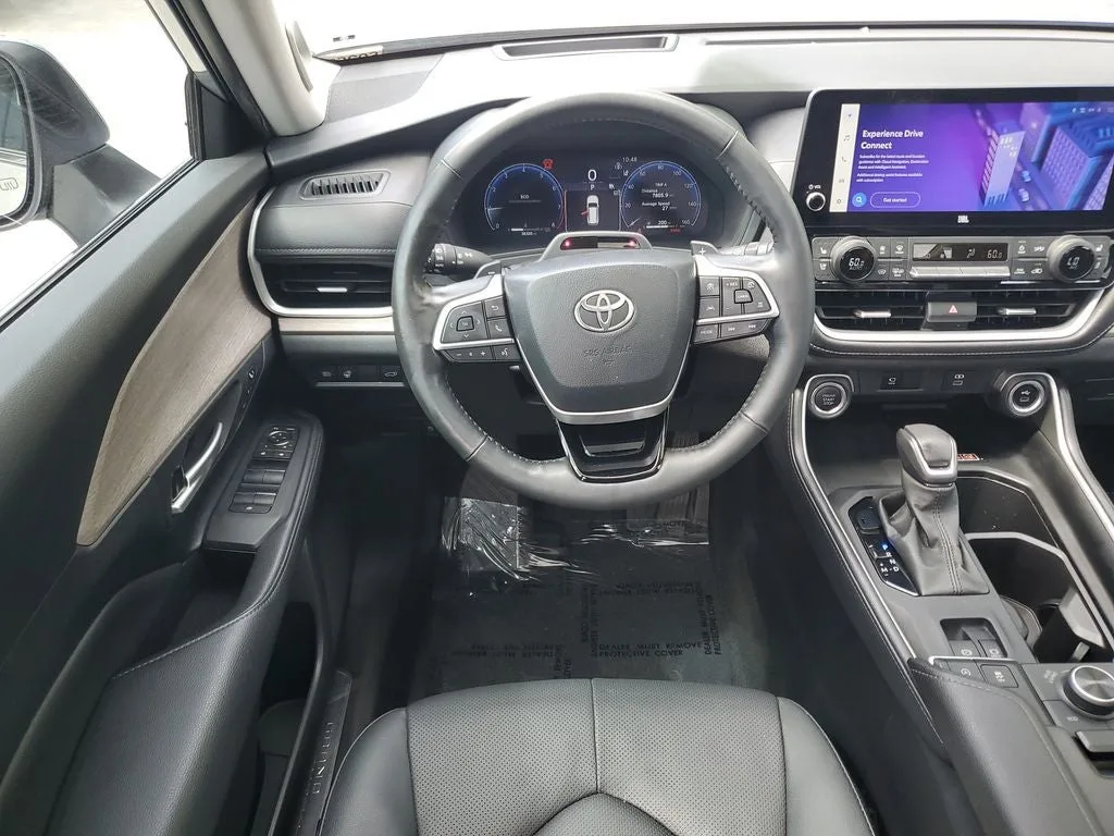 2024 Toyota Grand Highlander Platinum photo 17