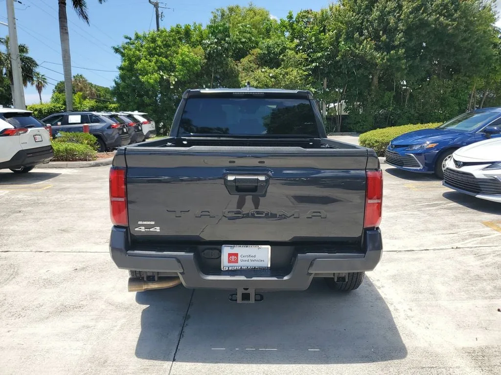 2025 Toyota Tacoma SR5 photo 5
