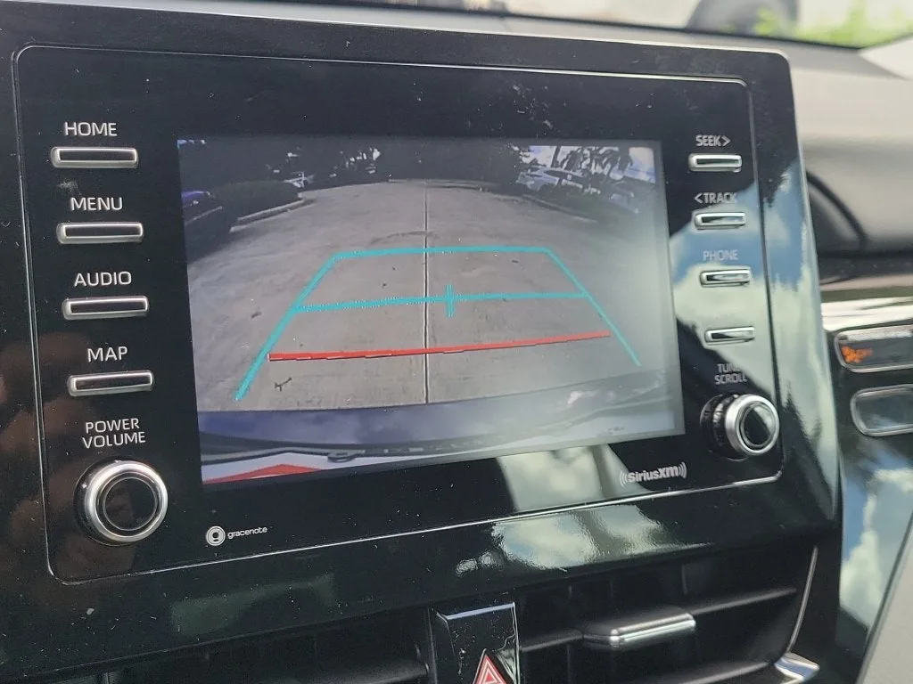 2023 Toyota Camry LE photo 27