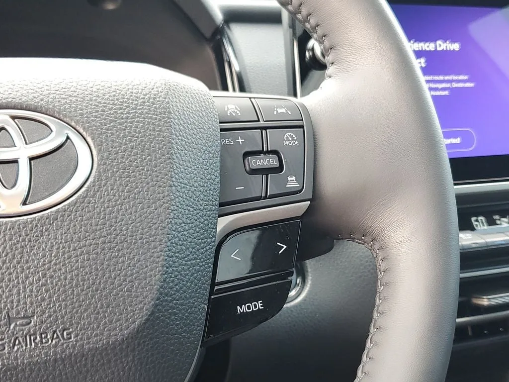 2025 Toyota Camry XSE photo 25