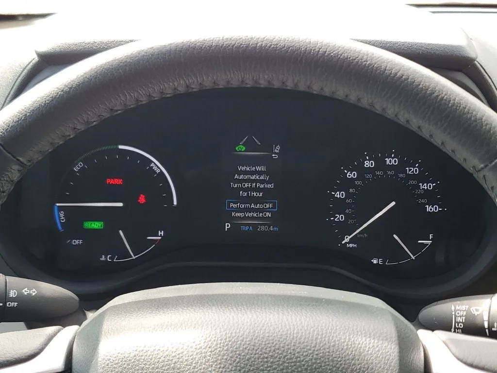 2024 Toyota Sienna XLE 8 Passenger photo 27