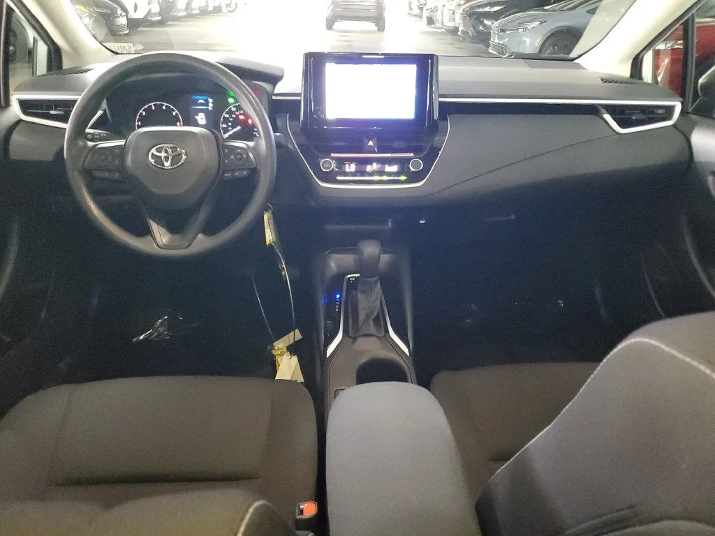 2024 Toyota Corolla Hybrid LE photo 13