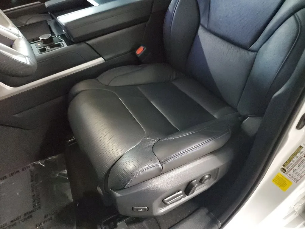 2026 Toyota Tundra Platinum photo 20