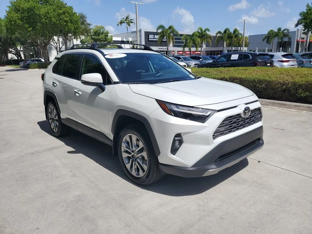 2025 Toyota RAV4 Limited photo 3