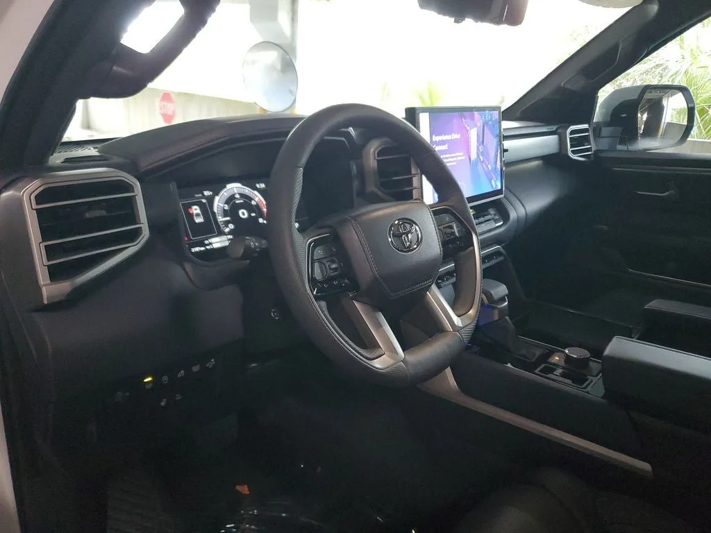 2026 Toyota Tundra Platinum photo 21