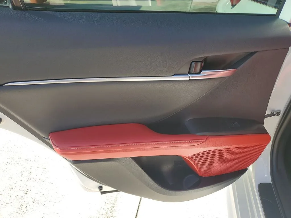 2023 Toyota Camry XSE photo 10