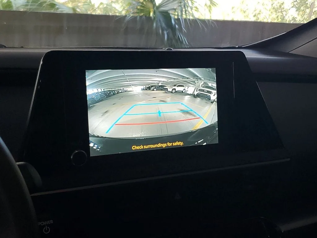 2026 Toyota Prius LE photo 26