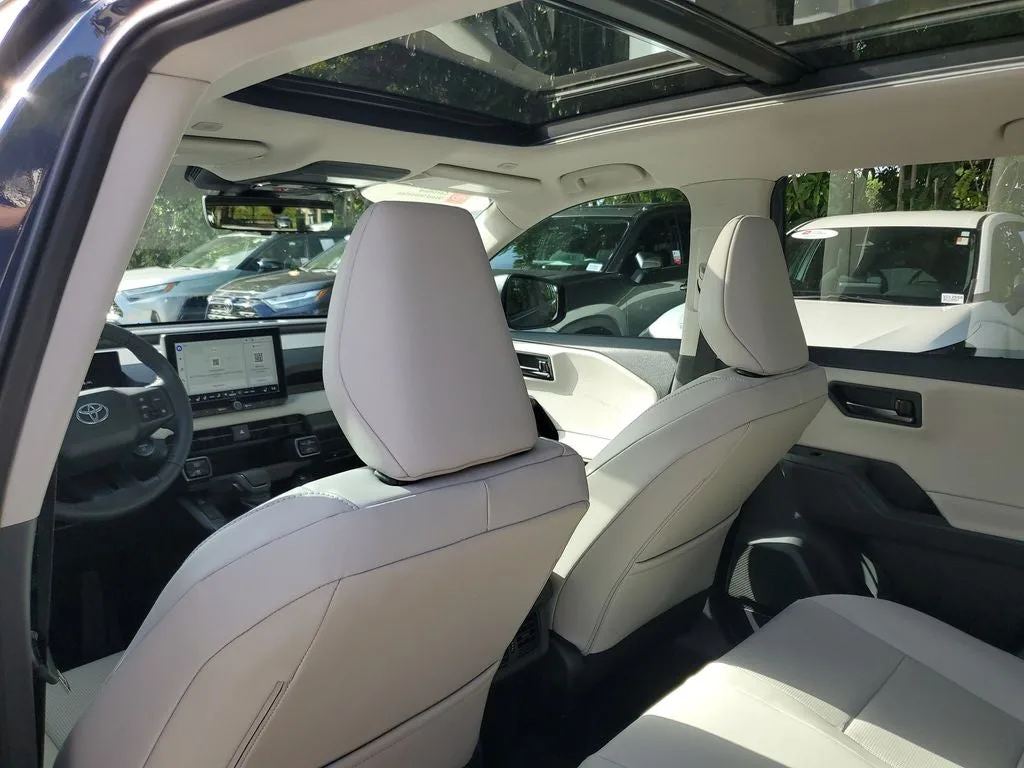 2026 Toyota RAV4 XLE Premium photo 14