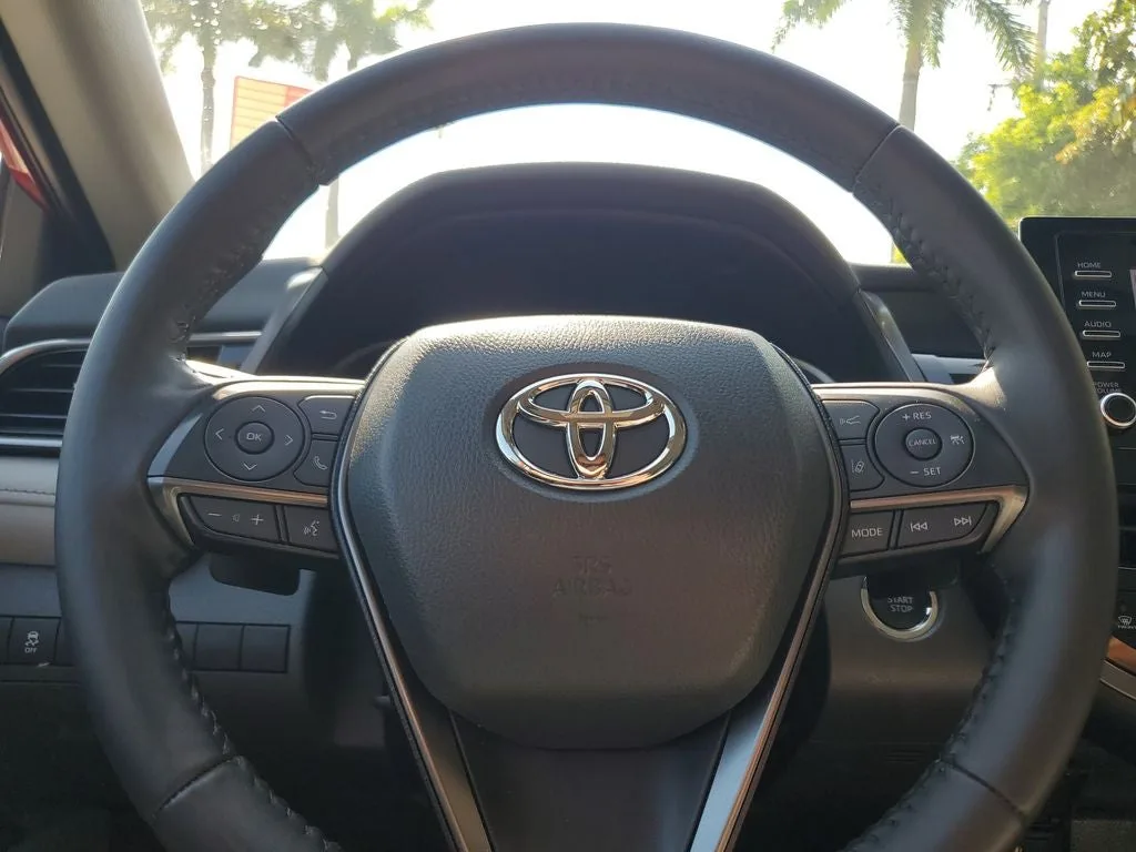 2023 Toyota Camry SE photo 20