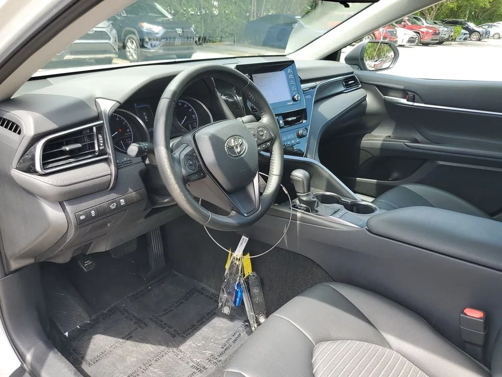 2023 Toyota Camry SE photo 20