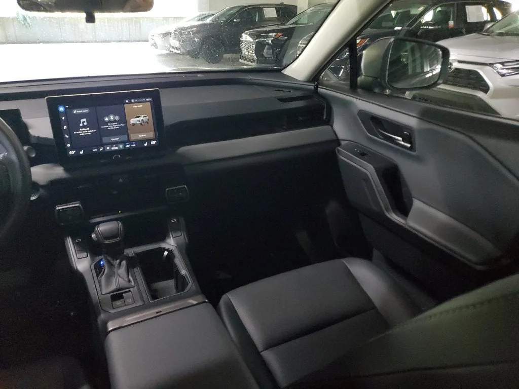 2026 Toyota RAV4 XLE Premium photo 15