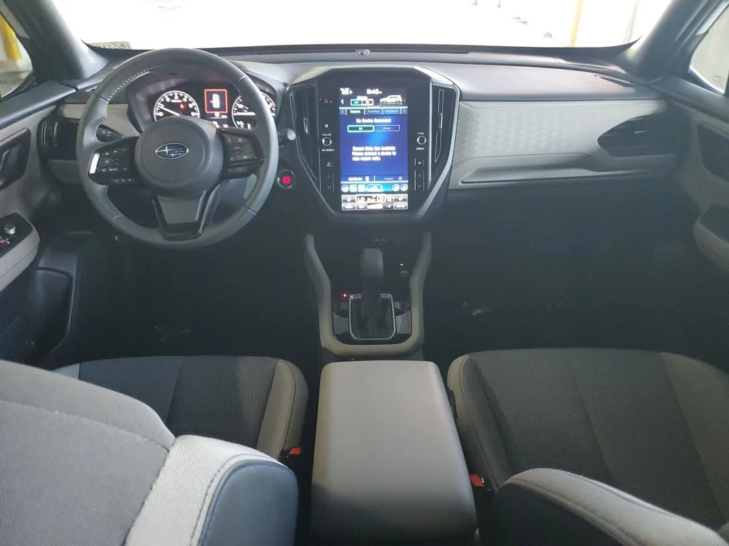 2025 Subaru Forester Premium photo 15