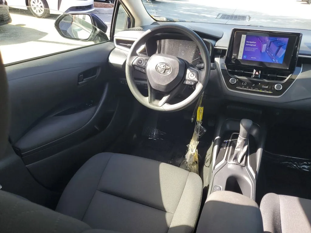 2023 Toyota Corolla LE photo 14