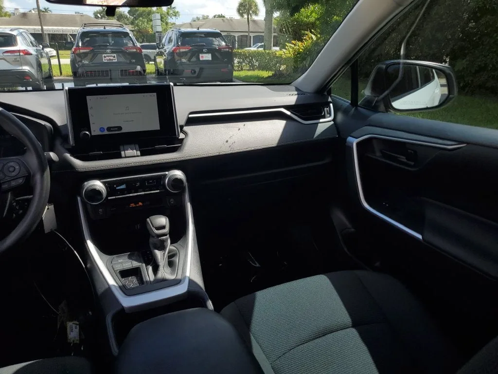 2024 Toyota RAV4 LE photo 15