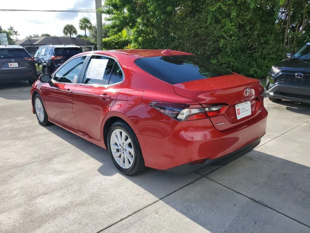 2024 Toyota Camry LE photo 5