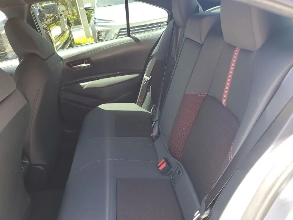2026 Toyota Corolla Hybrid SE photo 12