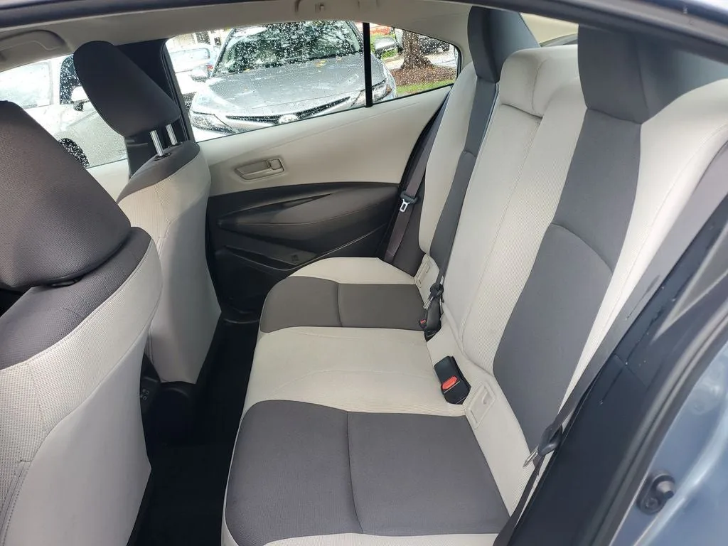 2024 Toyota Corolla LE photo 12