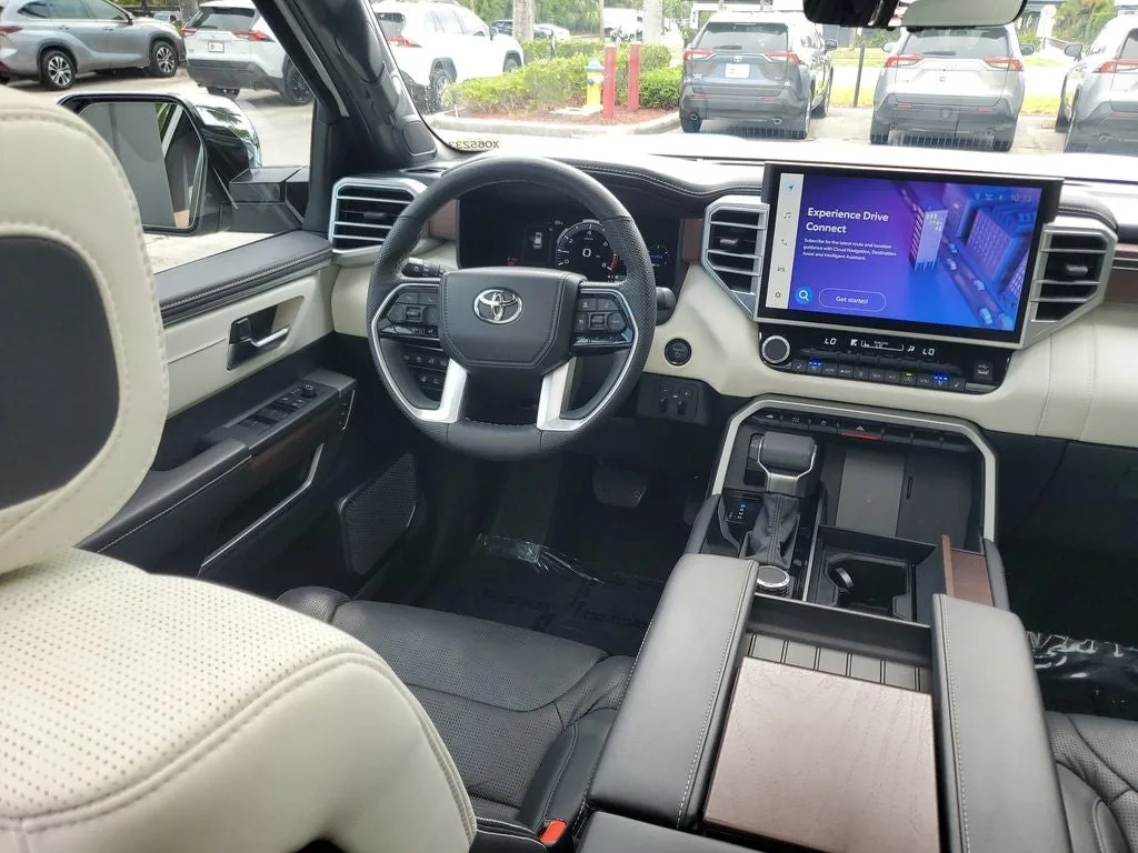 2025 Toyota Sequoia Capstone photo 14