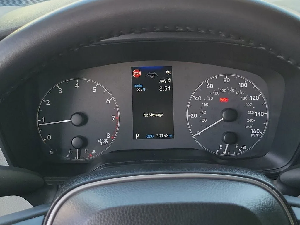 2024 Toyota Corolla SE photo 26
