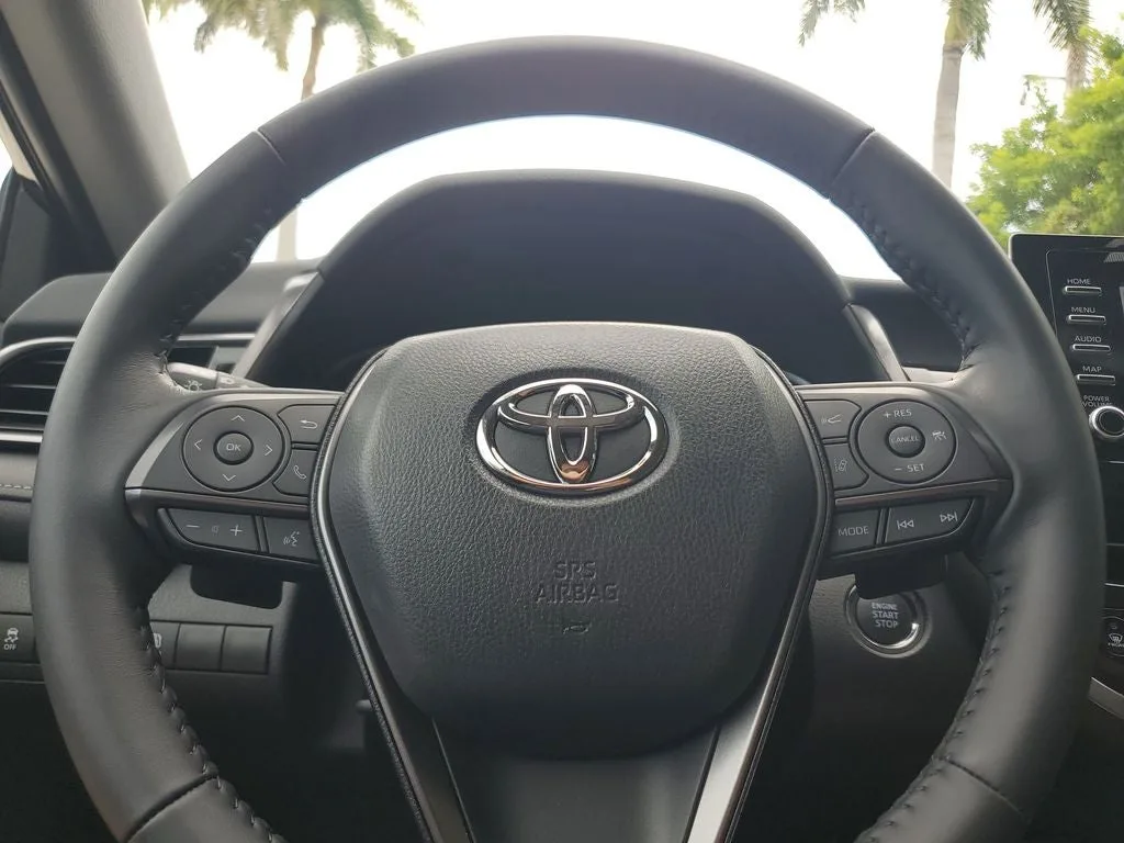 2024 Toyota Camry SE photo 21