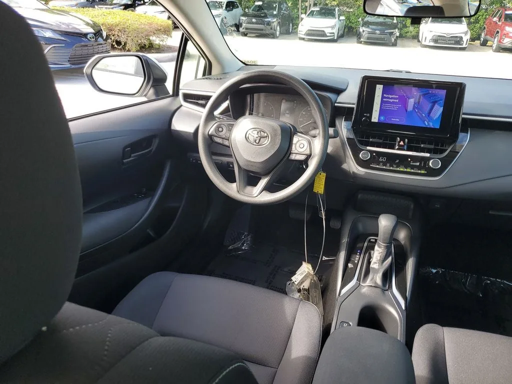2024 Toyota Corolla Hybrid LE photo 14